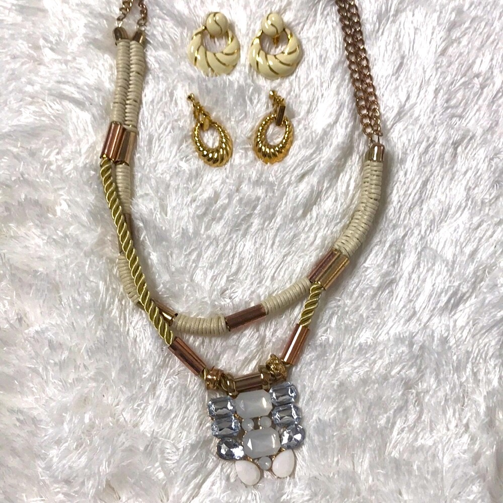 Vintage gold/cream  jewelry bundle